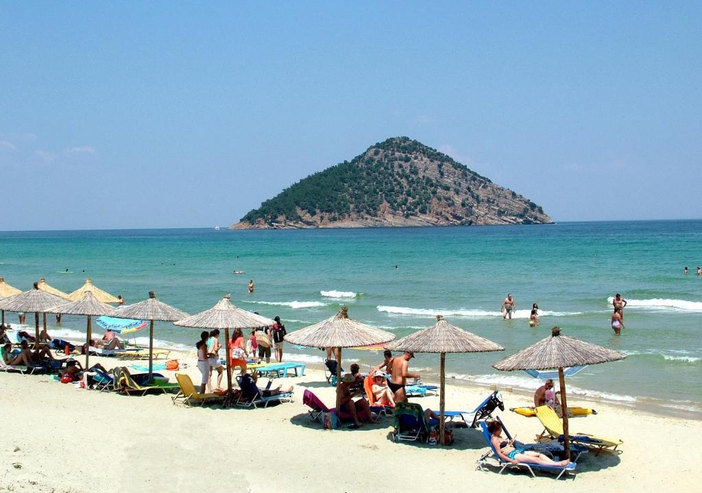 Hotel Athina Koinira Exteriér fotografie